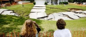 Florida Sinkhole Claims Adjuster sinkhole damages 300x131